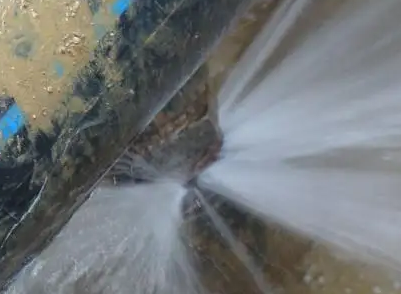 大渡口卫生间测漏水施工步骤